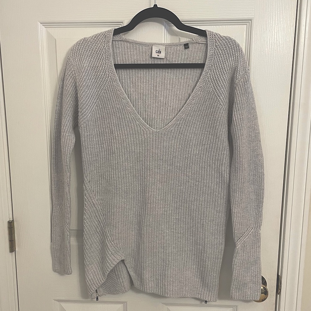XS Cabi Deep V Grey Side Zip Pullover